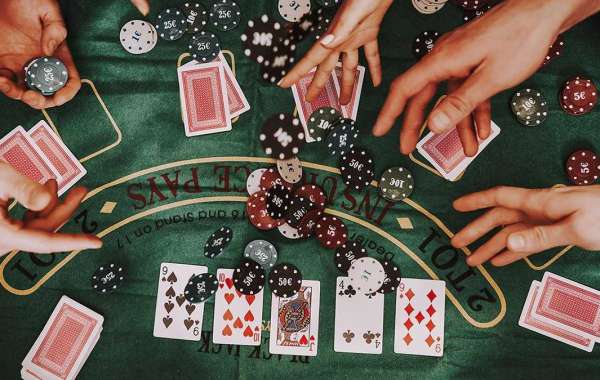 Gambling: interesting features of gambling