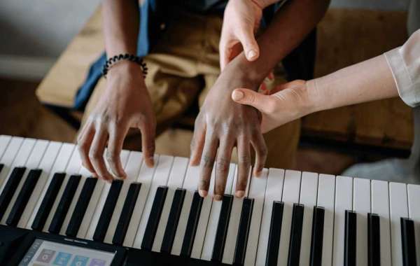 Piano Lessons | Music & Dance Academy