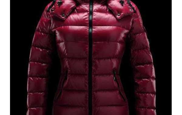 Moncler Outlet Online pulled up to day two