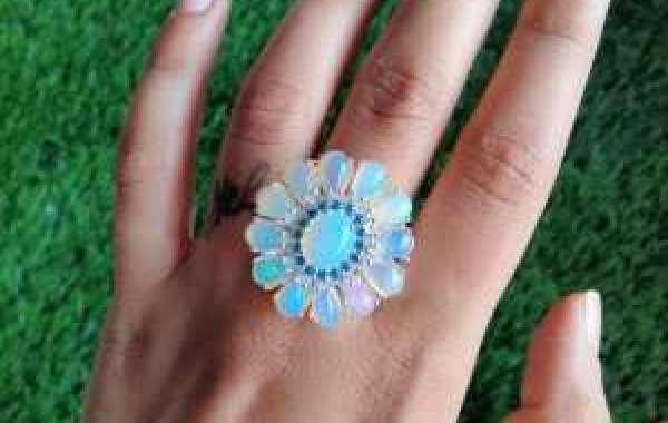 How to Find the Best Deals on Unique Opal Rings Online