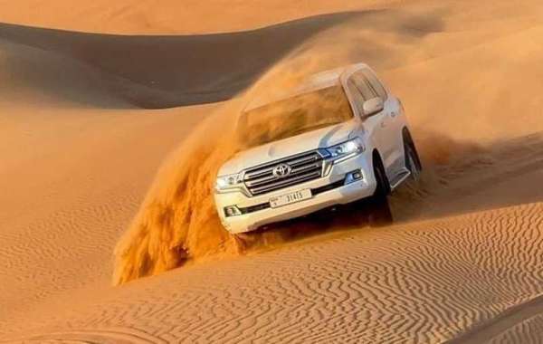 Land Cruiser 4x4 Dubai Desert Safari 2023