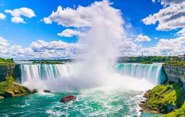 11 Must-Do Experiences in Niagara Falls, Canada