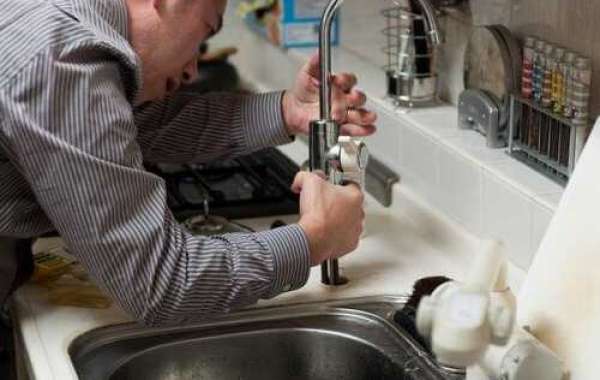 The Benefits of Calling a 24 Hour Plumber