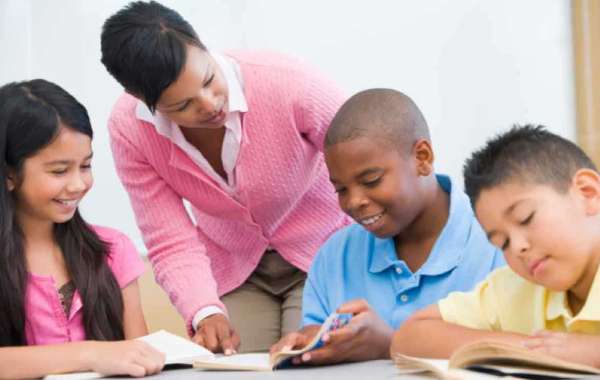 How to Determine If a Tutor Is Right for Your Child