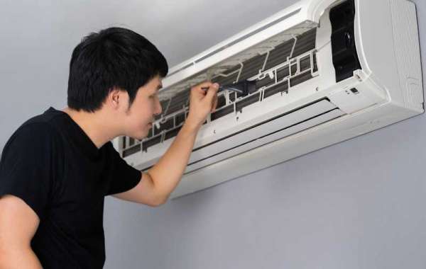 "Keeping Cool in Stuart, FL: The Importance of Air Conditioning Repair"