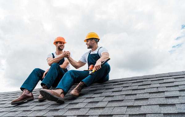 What is Roof Restoration & How Much Does It Cost in the Central Coast