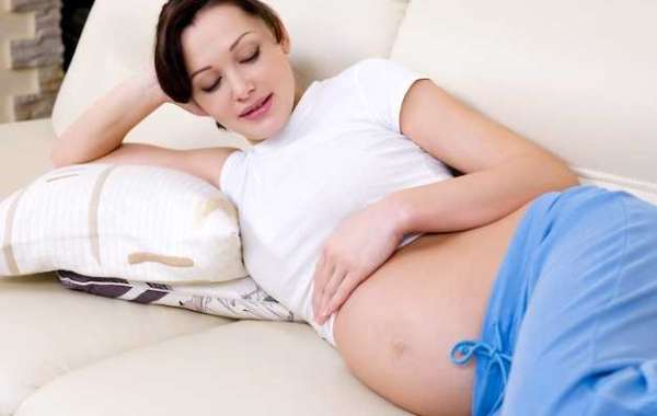 Snuggle Up and Sleep Soundly: Your Guide to the Best Pregnancy Pillows