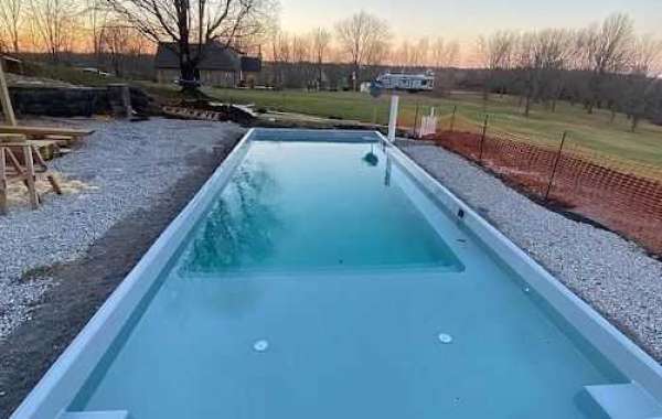 Luxurious Fibreglass Swimming Pool