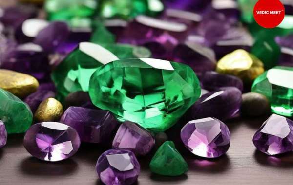 The Power of Astrological Gemstones Panna and Amethyst Stone