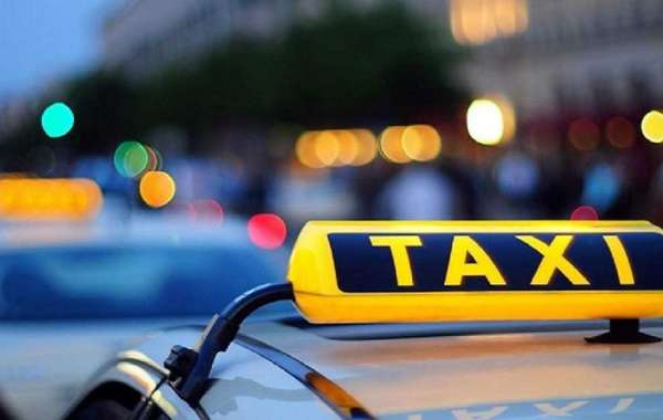 What are the Benefits of Driving a Taxi from Jeddah to Makkah?