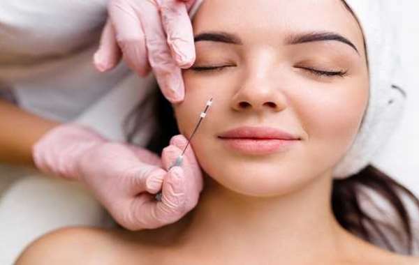 Thread Lifts: A Detailed Guide to Non-Surgical Facelifts