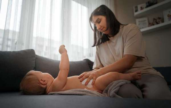 Mother-Baby Massage’s Healing Effects on Bonding: A Therapeutic Touch