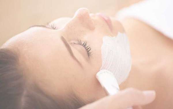 Glow Getter: How Skin Care Services Can Enhance Your Natural Beauty