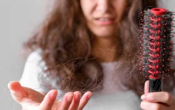 11 Home Remedies to Arrest Hair Fall