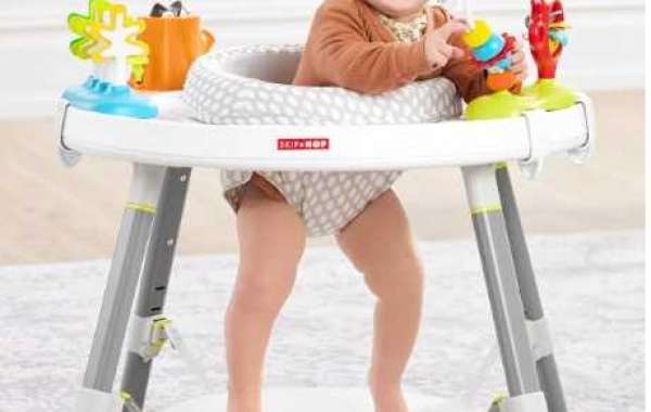 Features and Reviews of the Best Infant Activity Centers