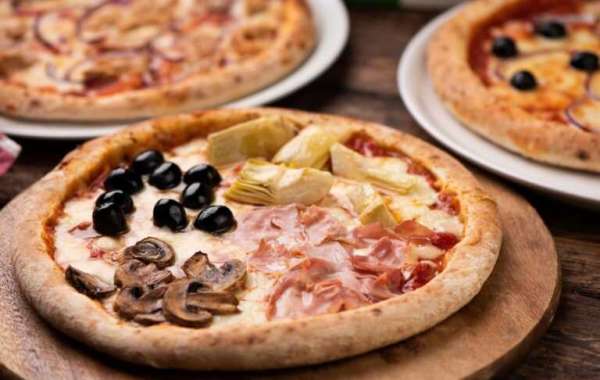 Pizza Home Delivery in Puerto Banus: Savor the Best in the Comfort of Your Home