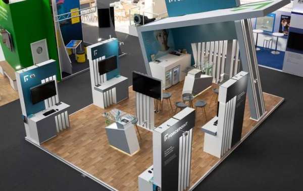 Comparing Custom vs. Pre-Designed Exhibition Stands Design in Dubai