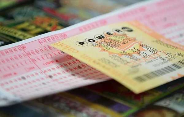 Secondary Cash Prizes in Lotteries