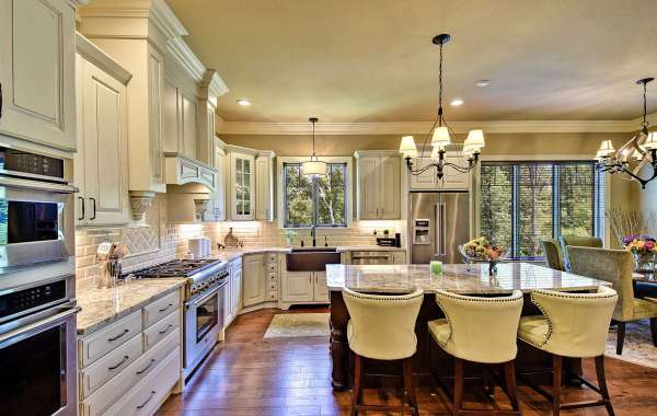 Kitchen Remodel: Transforming Your Pasadena Home with Pasadena Home Remodeling and New House Construction