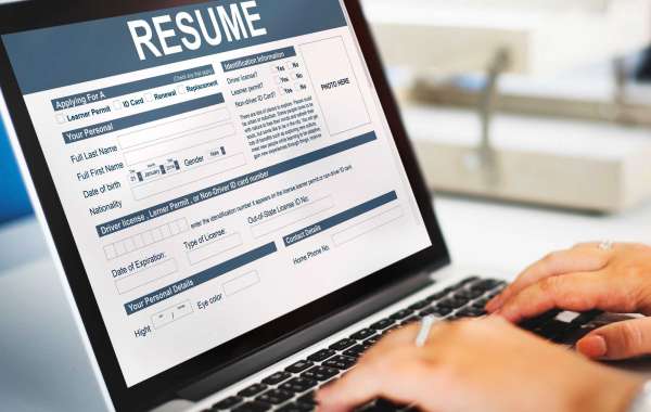 ESSENTIAL TIPS FOR WRITING AN IMPRESSIVE RESUME