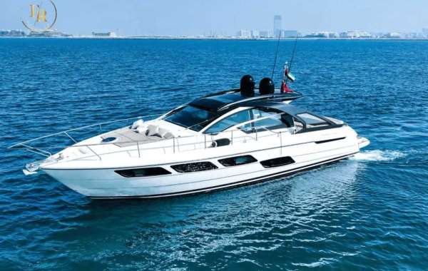 Exploring Dubai Marina: A Yachting Perspective