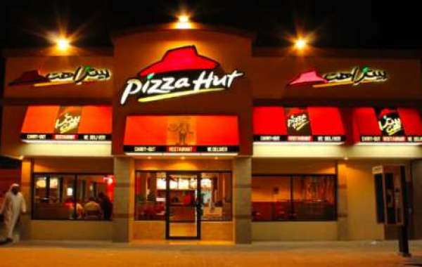 Best Pizza Hot Near Me in Qatar – Cheesy Bites, Unbeatable Deals