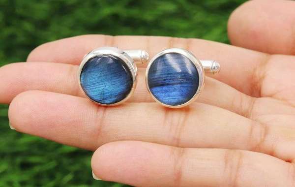 Gemstone Cufflinks: A Timeless Accessory for the Modern Gentleman