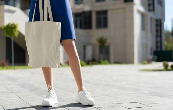 From Groceries to Glam: How Tote Bags Became the Must-Have Accessory