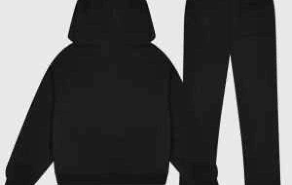 Customer Favorites: Why the Carsicko Tracksuit Stands Out