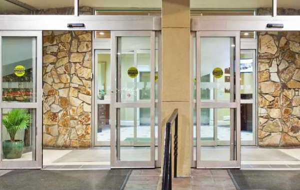 Elevate Your Building’s First Impression with Premium Commercial Glass Doors